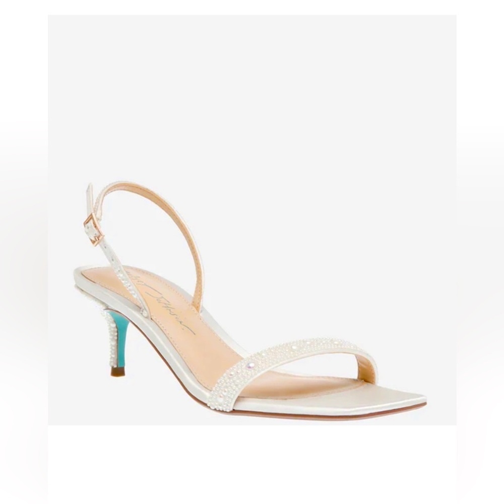 Betsey Johnson White Pearl Embellished Slingback Sandals with Blue Heel Accent